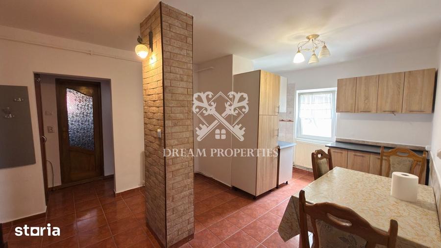 Apartament cu 2 camere în Sânnicoară