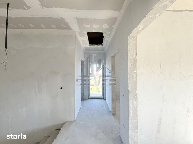 Casă cu 4 camere cu Teren 220 Mp în Gilău