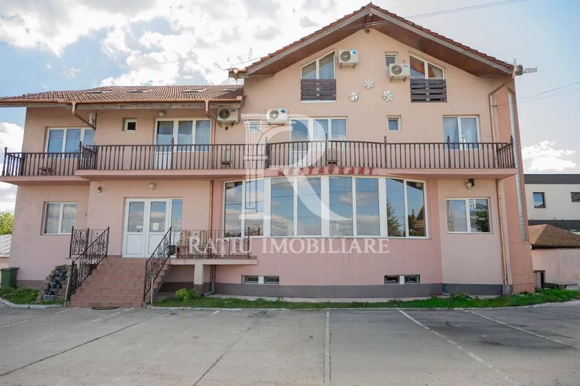 Casă cu 18 camere cu Canalizare în Sânmartin