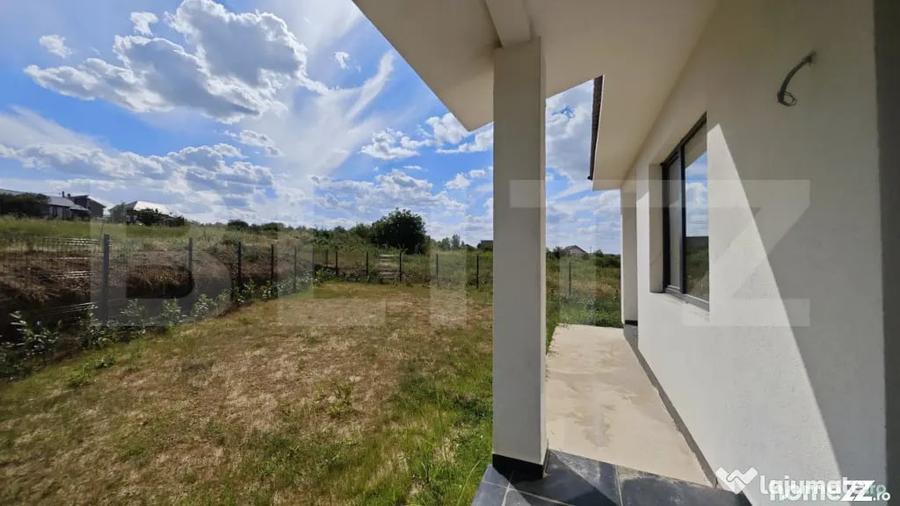 Casă cu 3 camere cu Teren 335 Mp în Paleu