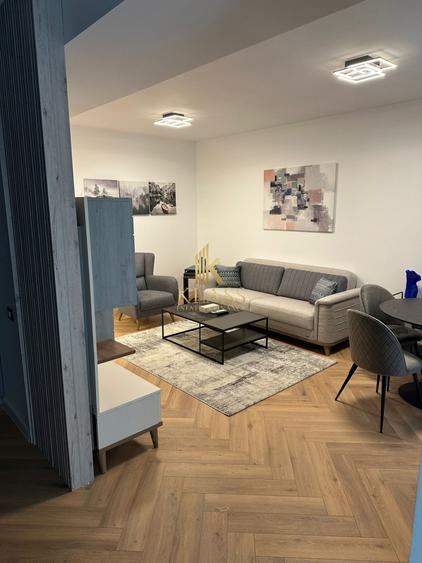 Apartament cu 2 camere semidecomandat, mobilat în Pipera