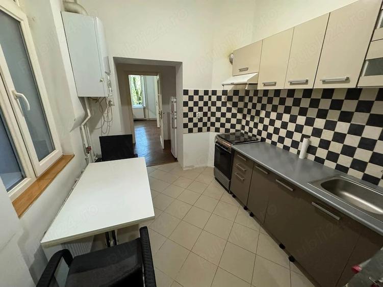 Apartament cu 2 camere nedecomandat în Neptun