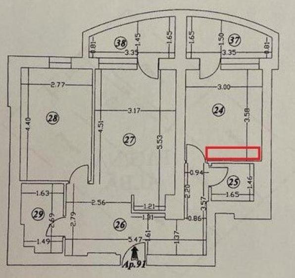 Apartament cu 3 camere nedecomandat în Mihai Bravu