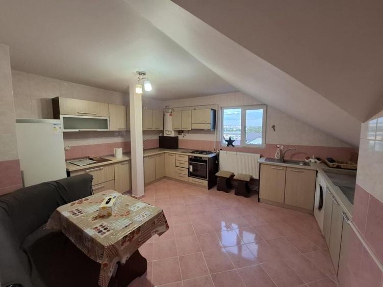 Apartament cu 2 camere decomandat în Burdujeni
