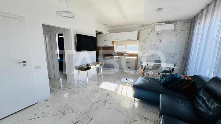Penthouse cu 3 camere decomandat, mobilat în Broscărie
