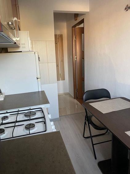 Apartament cu 2 camere nedecomandat în Rogerius