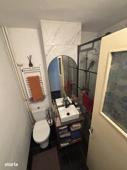 Apartament cu 4 camere în Militari