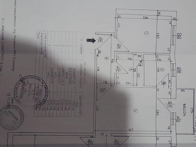 Apartament cu 4 camere semidecomandat, mobilat în Craiovița Nouă