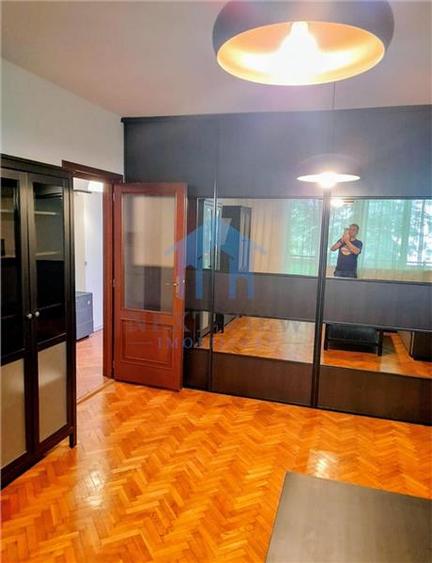 Apartament cu 2 camere decomandat în Plopilor