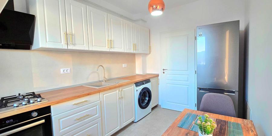 PRIMA INCHIRIERE, bloc NOU, apartament 2 camere decomandat, etaj 1, mobilat, utilat nou, direct PROPRIETAR, statie autobuz, supermarket - 1