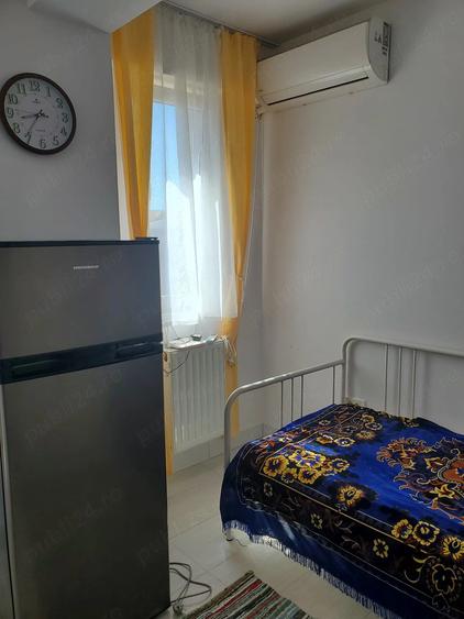Apartament cu 2 camere semidecomandat în Roșu