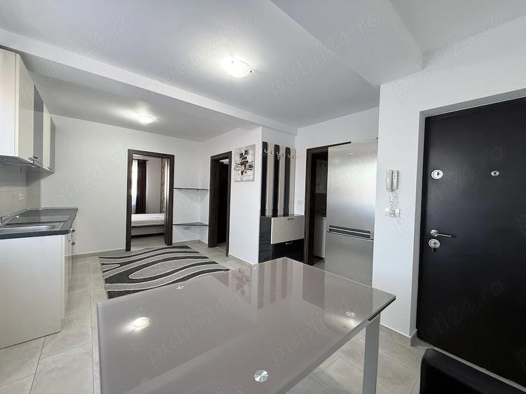 Apartament cu 2 camere decomandat în Lipovei