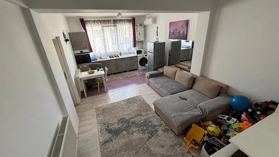 Apartament cu 2 camere nedecomandat în Breazu