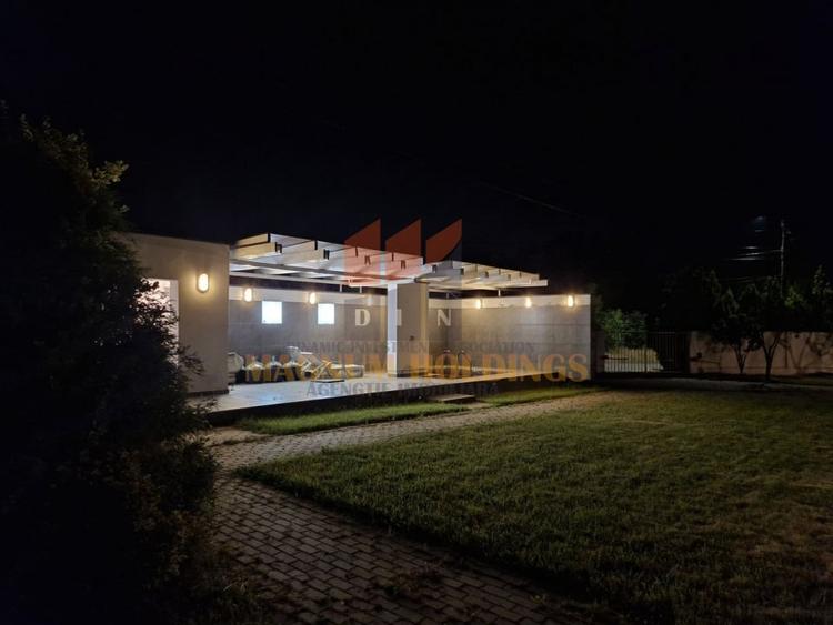 Casă individuală cu 4 camere cu Piscina în Hințești