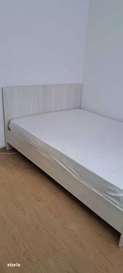 Apartament cu 3 camere semidecomandat, mobilat în Berceni