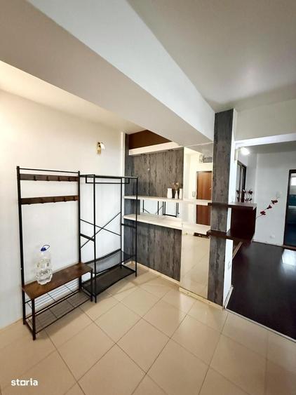 Apartament cu 3 camere în Mazepa 1