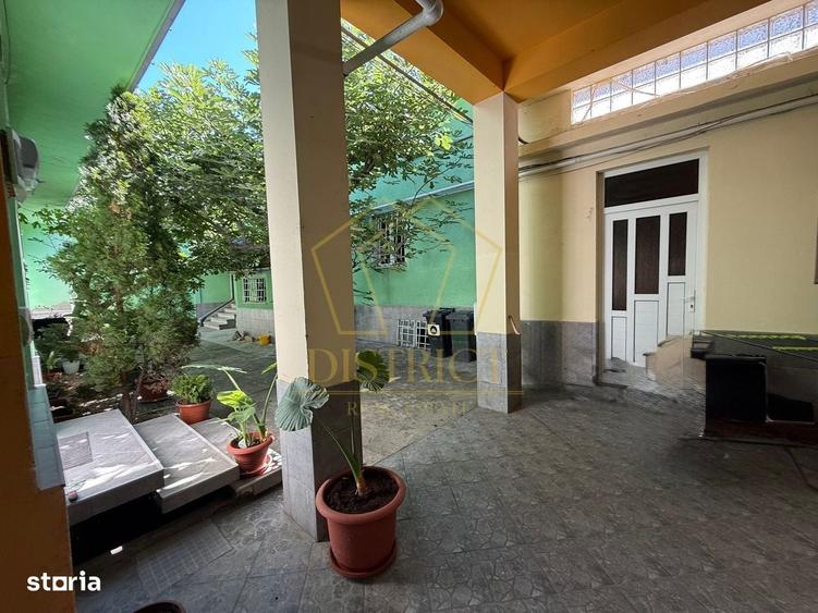 Apartament cu 2 camere în P-ța Maria