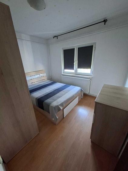 Apartament cu 2 camere semidecomandat în Brazda lui Novac