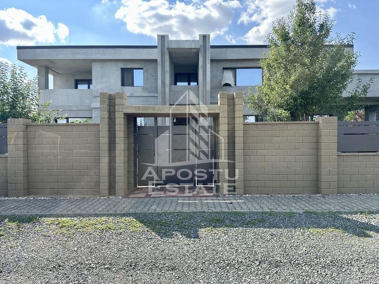Vila moderna cu 6 camere si 2 garaje, teren 750 mp, Dumbr... - 7
