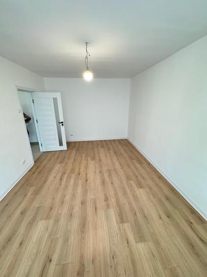 Etaj 4/10 - 2 camere decomandat - Alexandru - Zimbru - renovat - liber - 2