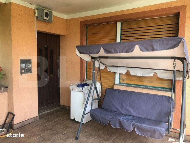 Casă cu 4 camere în Colțirea
