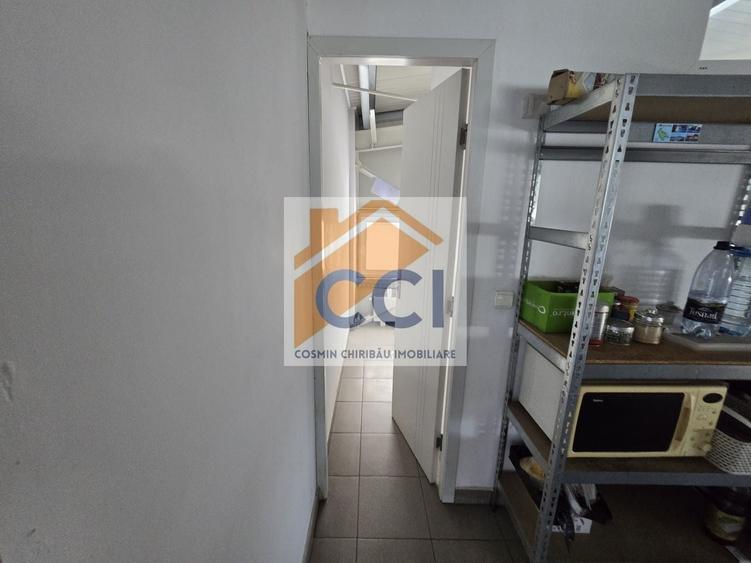 Spațiu industrial, de 300 mp, în Sud
