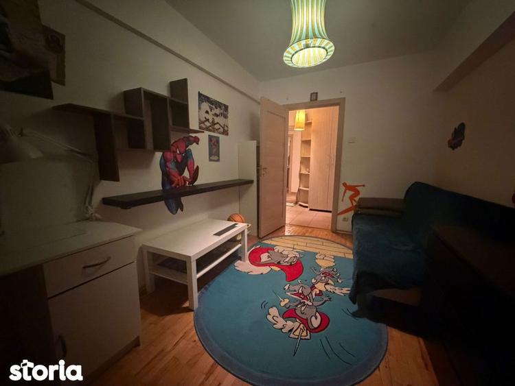 Apartament cu 3 camere decomandat, mobilat în Pantelimon