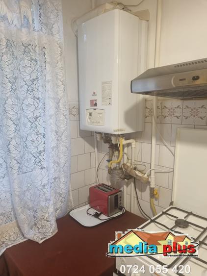 Apartament cu 2 camere semidecomandat în Țiglina 1