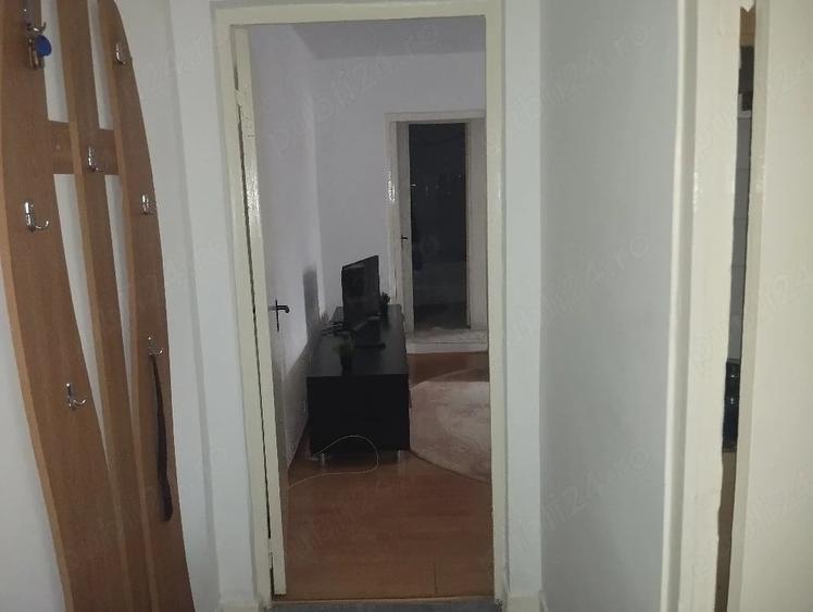 Apartament cu 2 camere semidecomandat în Energia