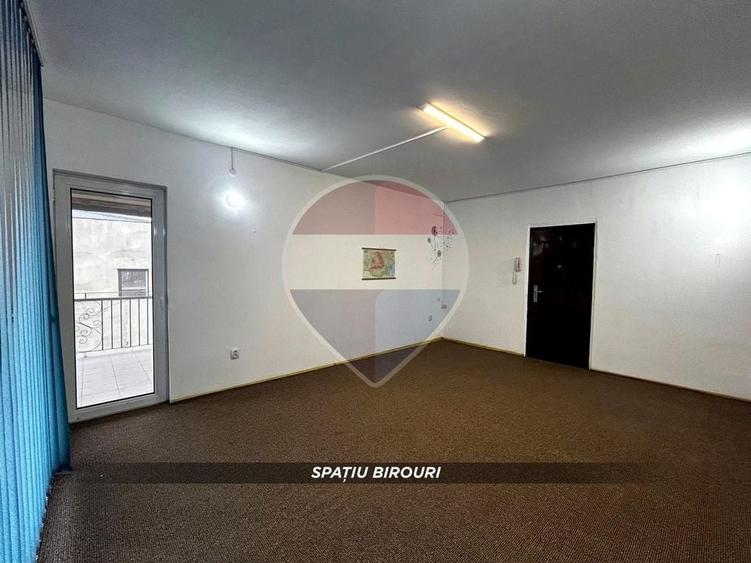 Birou, de 22 mp, în Traian