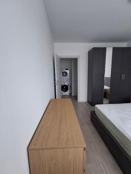 Apartament cu 2 camere decomandat, mobilat în Prelungirea Ghencea