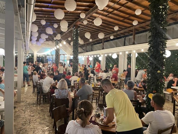 Spațiu comercial, de 1,000 mp, în Eforie