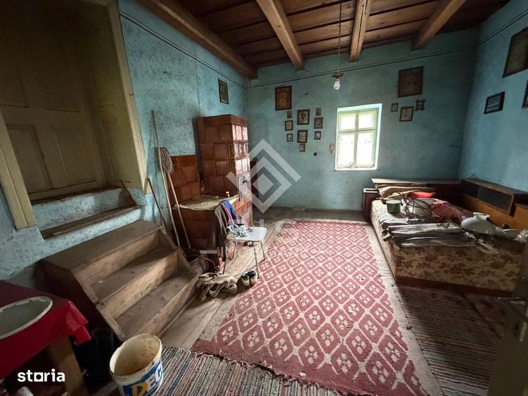 Casă cu 2 camere în Rusu Bârgăului