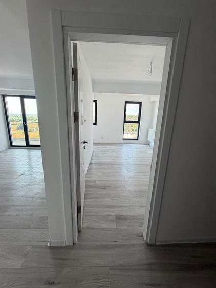 Apartament cu 2 camere semidecomandat în Topoloveni