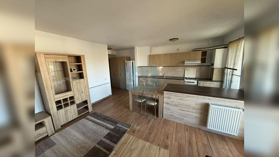 Apartament cu 3 camere semidecomandat în Gheorgheni