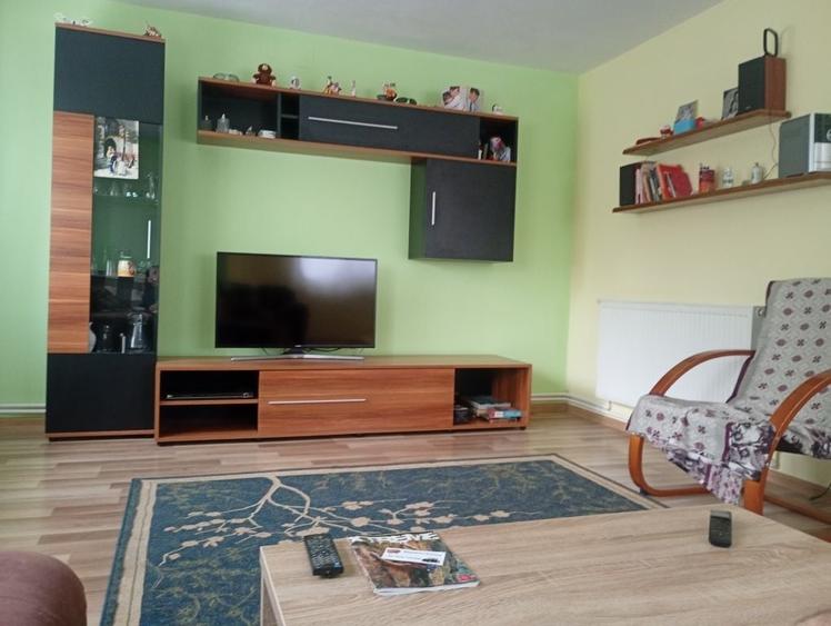 Casă cu 4 camere în Mărgineni