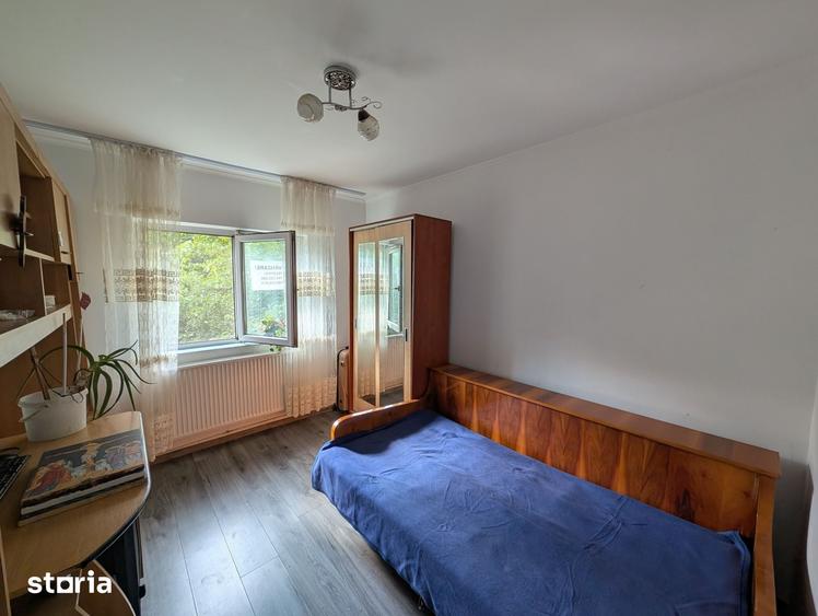 Apartament cu 3 camere în Est