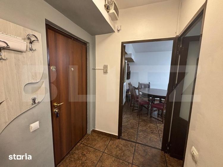 Apartament cu 3 camere decomandat în Central