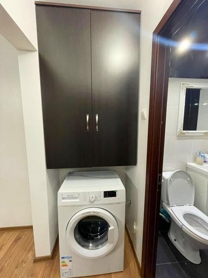 Apartament cu 2 camere semidecomandat, mobilat în Baza 3