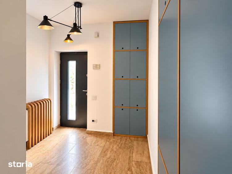 Casă cu 6 camere cu Teren 350 Mp în Central