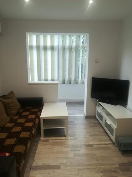 Apartament cu 2 camere semidecomandat în Tomis Nord