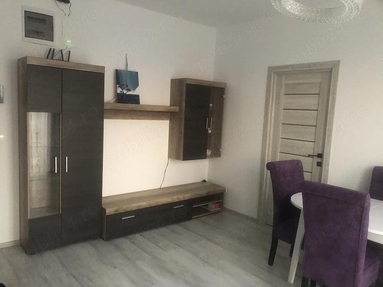 Apartament cu 2 camere semidecomandat în Adea