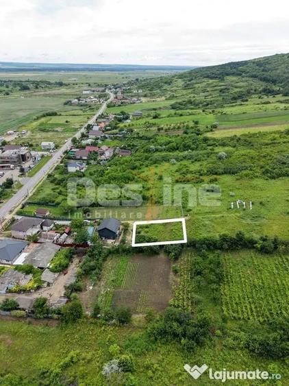 Teren în Tomești
