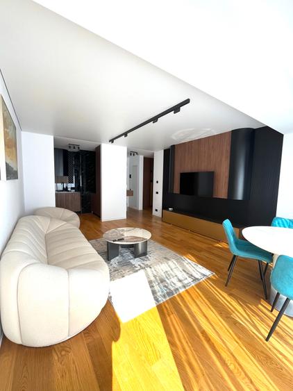 "Yachting" Lifestyle in the Heart of the Capital: Luxury Furnished 2-Rooms - 11