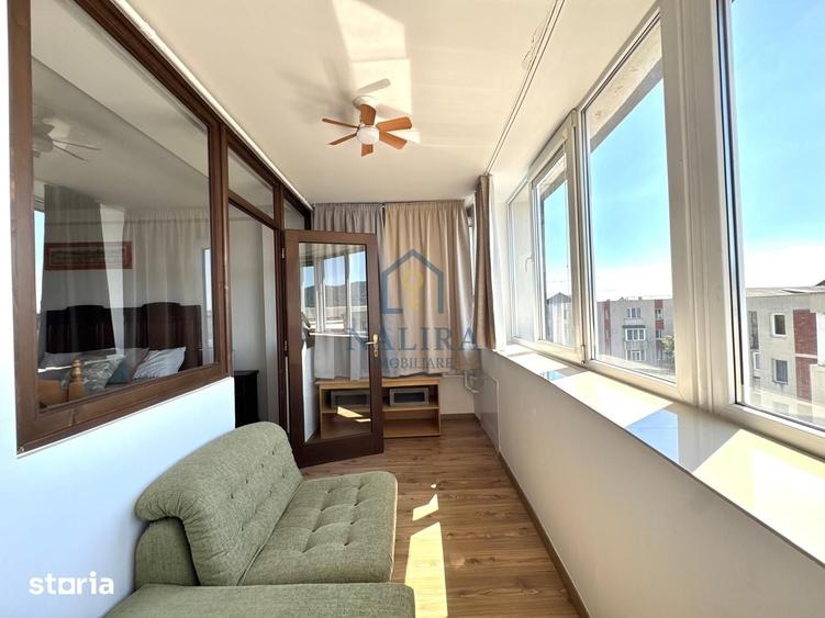 Apartament cu 3 camere în Traian