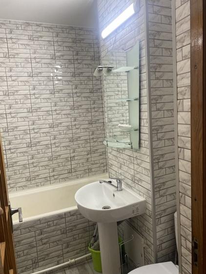 Apartament cu 2 camere semidecomandat în Dacia