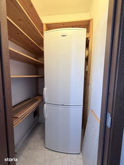 Apartament cu 2 camere decomandat în 7 Noiembrie