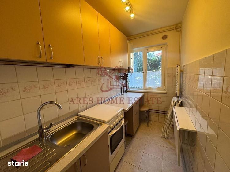 Apartament cu 3 camere în Complex Studențesc