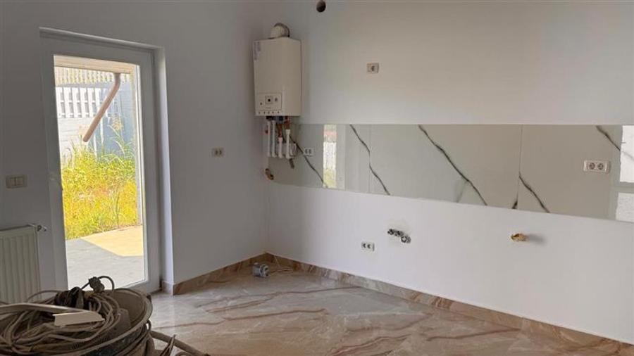 Casă individuală cu 4 camere cu Teren 600 Mp în Valea Lupului
