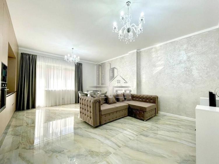 Apartament cu 2 camere semidecomandat, mobilat în Florești